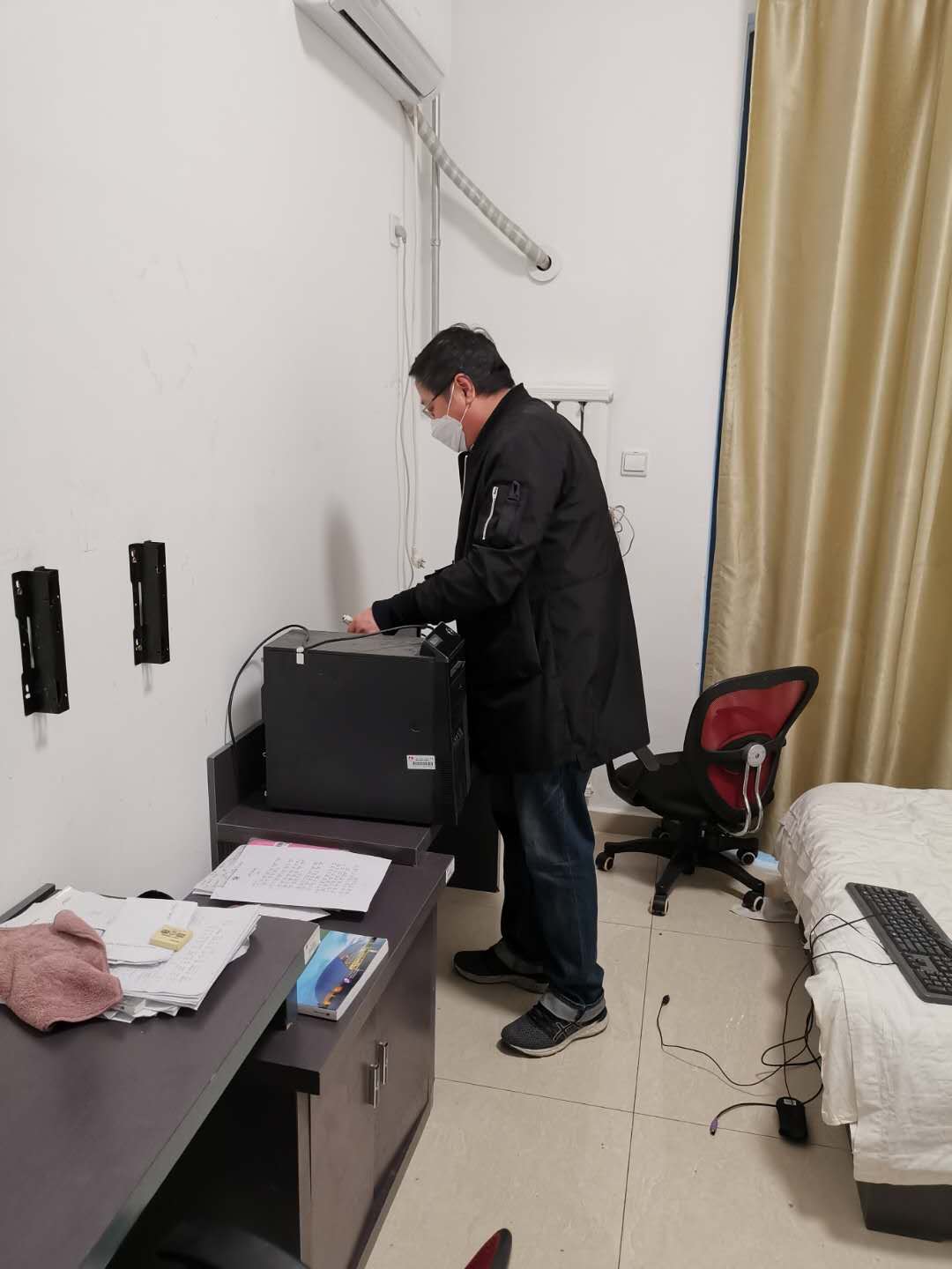 为在校留学生搭建学习平台.jpg 为在校留学生搭建学习平台.jpg