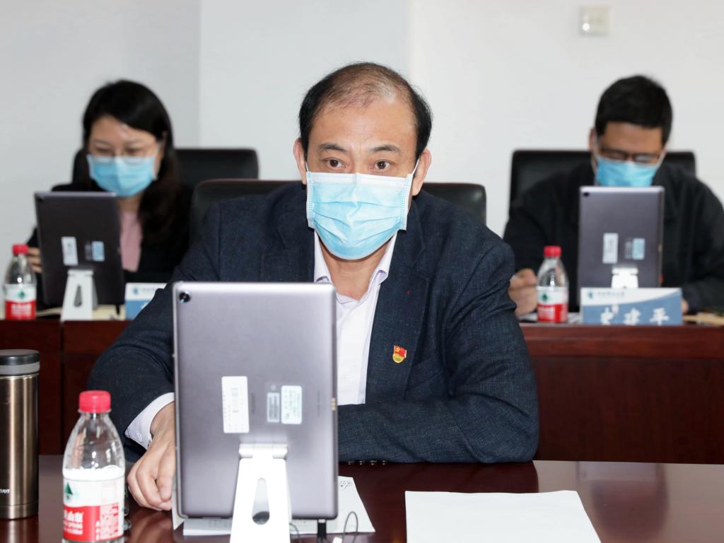何秀超书记讲话.jpg