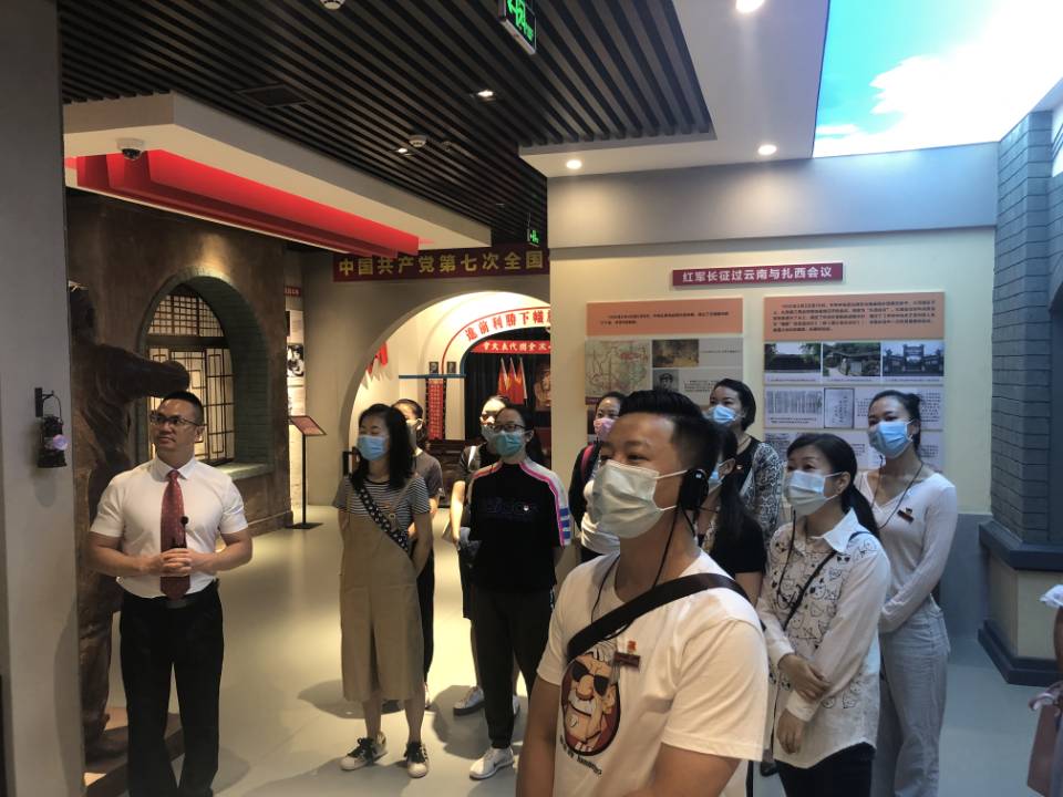 7D99A1676C9FE30B20105D1BFE1D1A2E.jpg 7D99A1676C9FE30B20105D1BFE1D1A2E.jpg