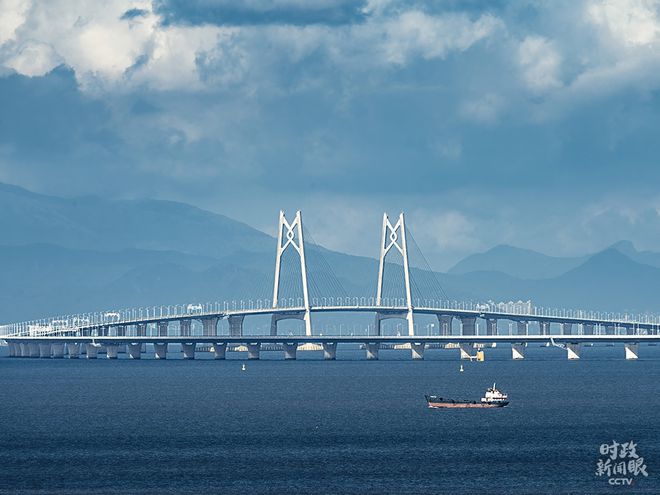 时政新闻眼丨四十“圳”当年 习近平强调新时代经济特区建设要这样干