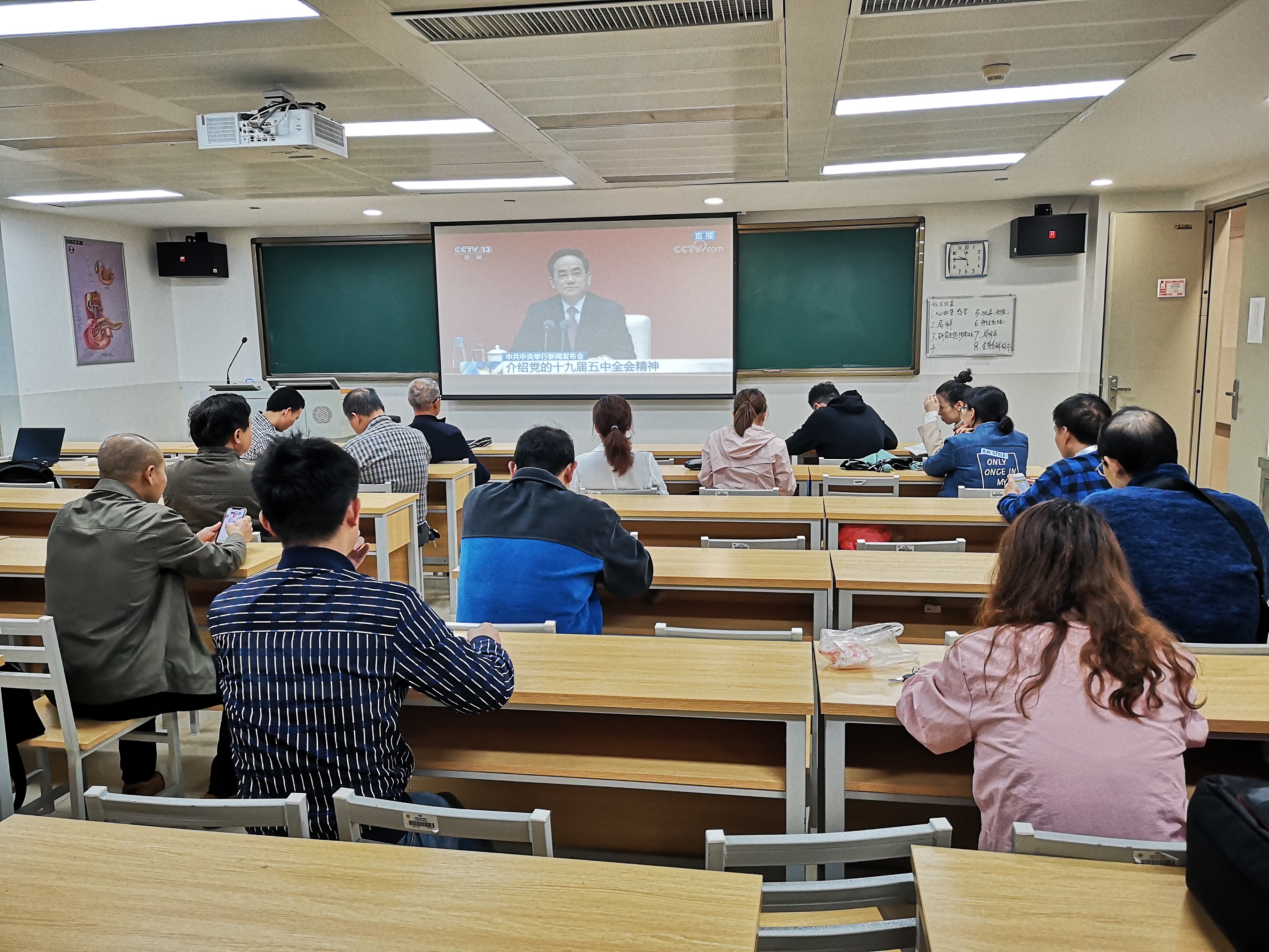 微信图片_20201108152245.jpg 微信图片_20201108152245.jpg