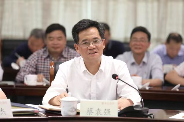 高校党史学习教育第三巡回指导组-蔡袁强主持.png