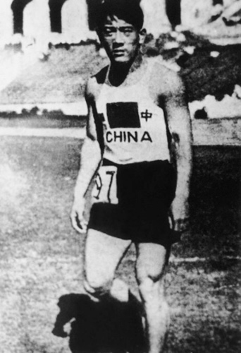 刘长春（1909—1983），辽宁大连人，中国第一位参加奥运比赛项目的运动员；1932年、1936年代表中国参加第十届、第十一届奥运会。.jpg