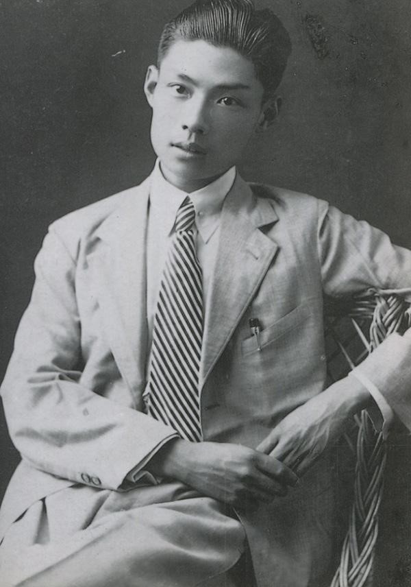 夏衍年轻时.jpg 夏衍年轻时.jpg