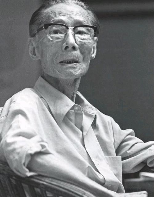 夏衍年老照片.jpg 夏衍年老照片.jpg