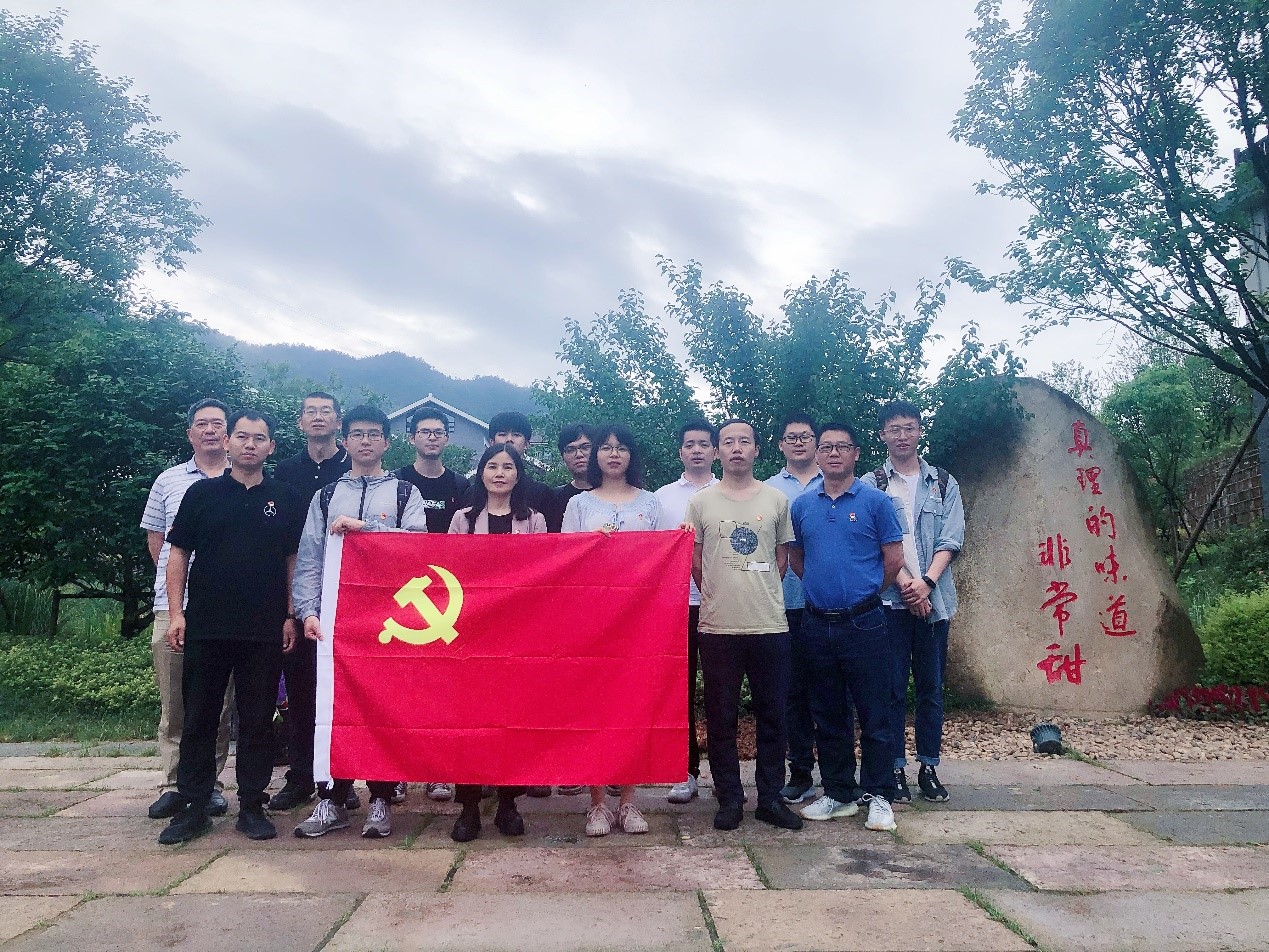 11D982DA89F1D89AE3B6E448497_240360F7_73A55.jpg 11D982DA89F1D89AE3B6E448497_240360F7_73A55.jpg