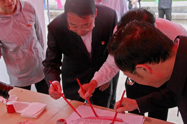 8ebd4b6a7aa748c6a898c1251570aa74.jpg 1.jpg