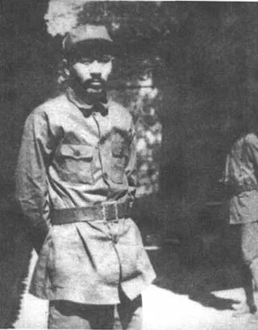 1936年，任弼时在延安.jpg