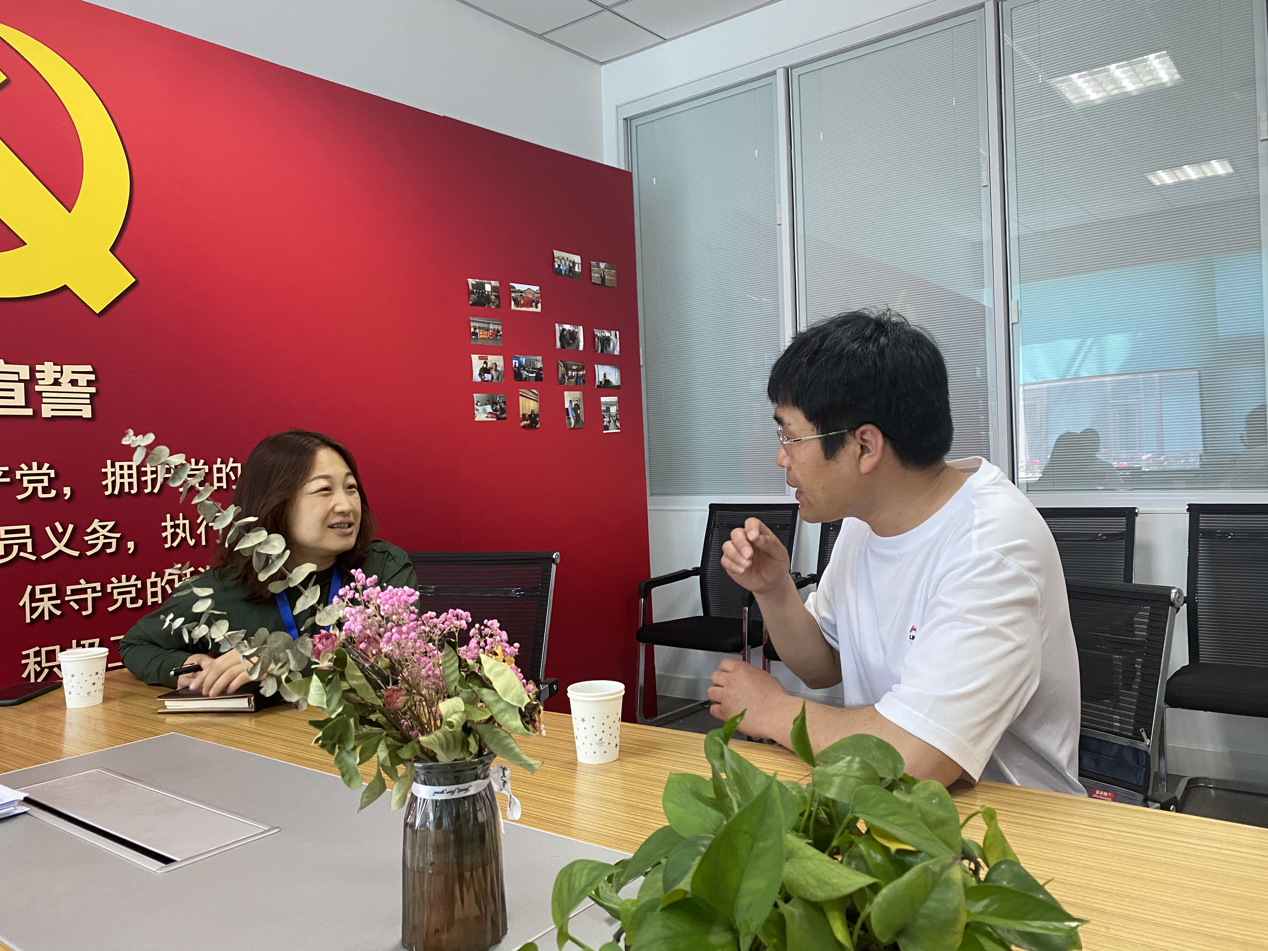 河北工业大学马克思主义基本原理党支部书记孙琳琼记介绍党建经验.jpg