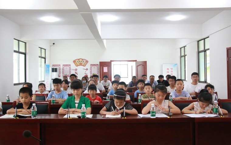 开班仪式1.jpg 开班仪式1.jpg