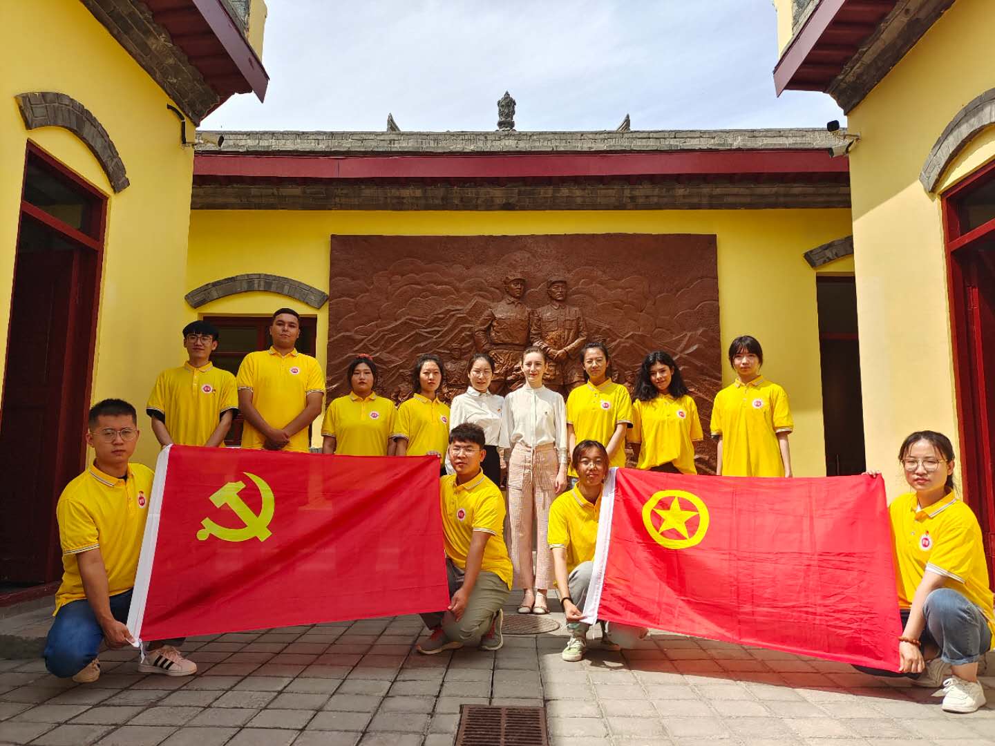 党史社会实践1.jpg 党史社会实践1.jpg