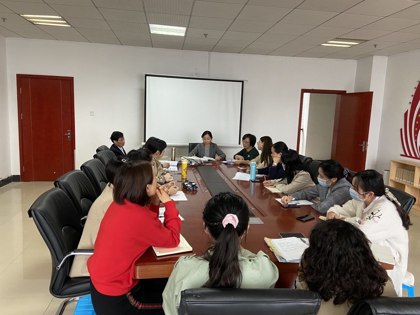 十一月主题党日.jpg 十一月主题党日.jpg