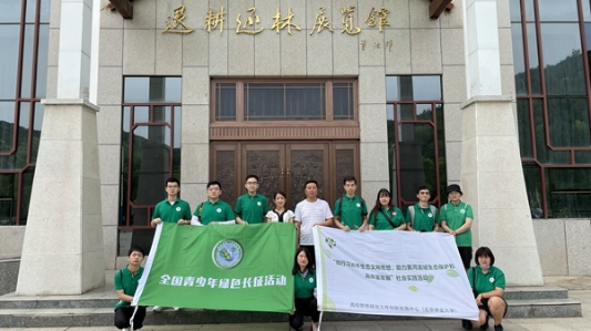 思创中心积极打造“3+3+3”育人模式 提升高校实践育人实效