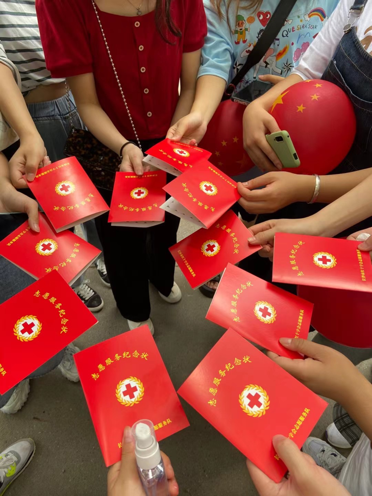 图片2.png 图片2.png