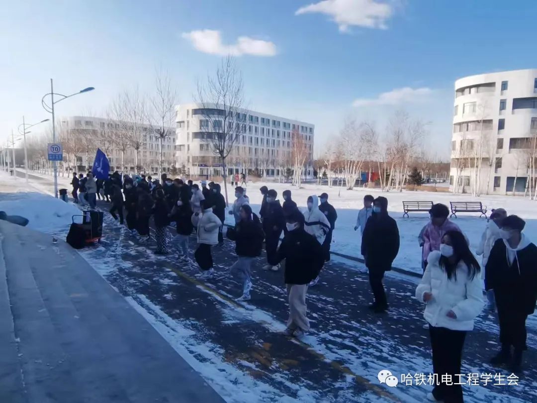 舞动青春广场舞活动.jpg