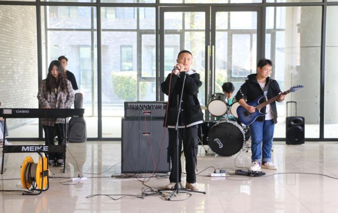 图片4.png 图片4.png