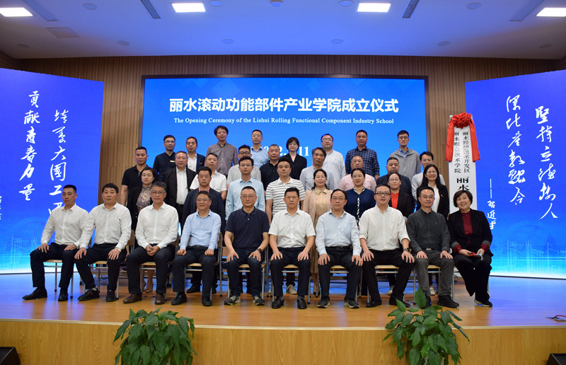 b8da0817-ebd5-45cd-83c1-cd77ab69c4d5.jpg