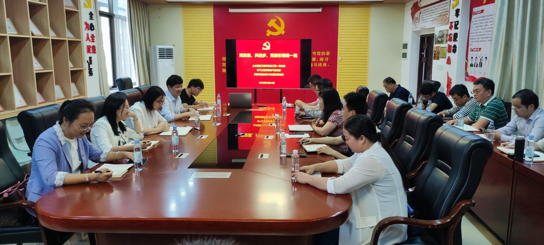 QQ图片20220601224525.jpg QQ图片20220601224525.jpg