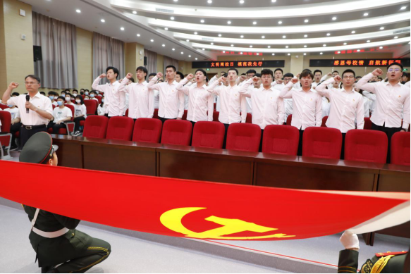 第一活动单元—郑州电力高等专科学校—党建引领全景式建设“一站式”学生社区664.png