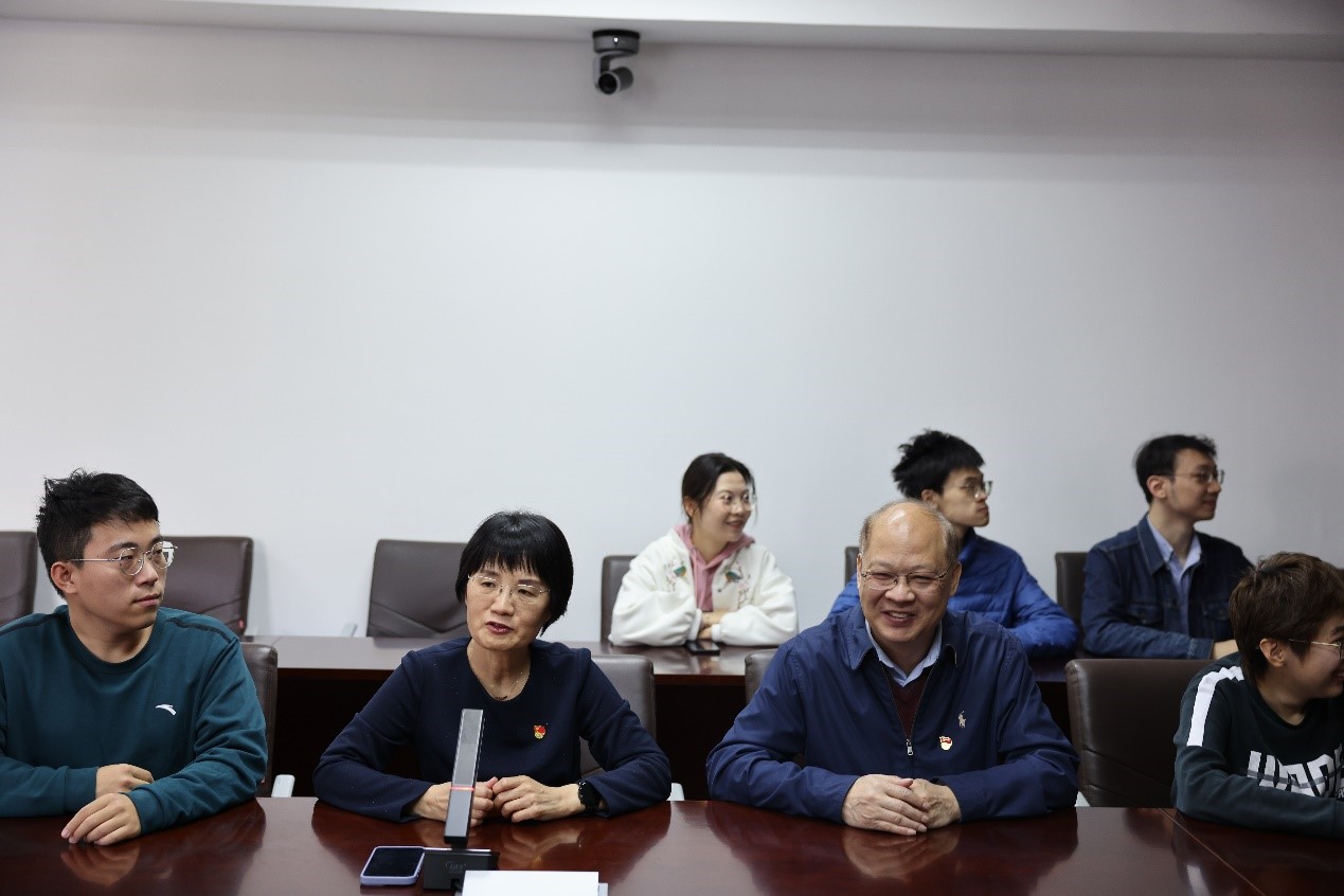 杨宏、李焱.jpg