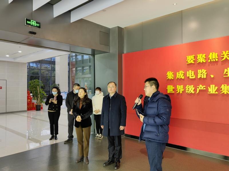 5c5b628a-68b9-4a19-b773-0e31377a8ba0.jpg 5c5b628a-68b9-4a19-b773-0e31377a8ba0.jpg