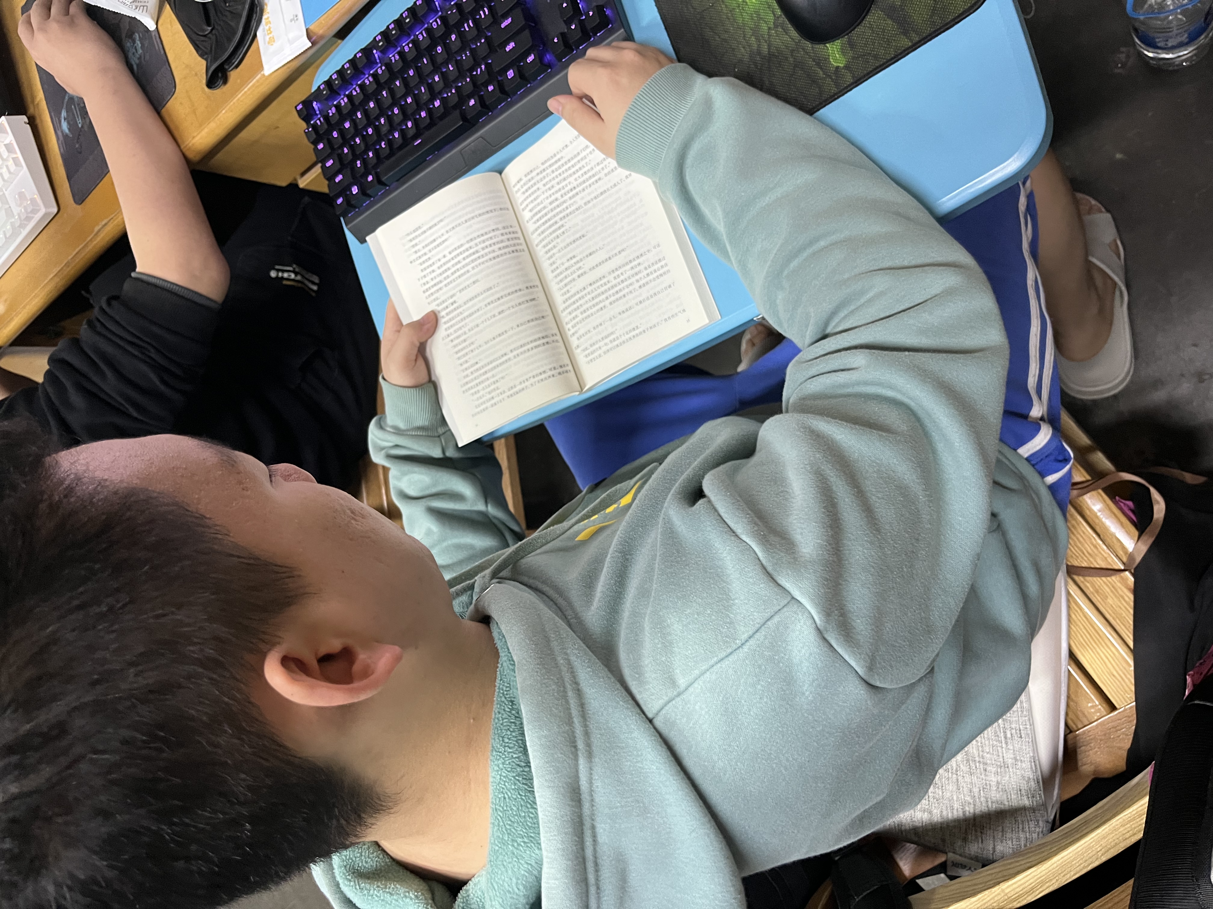 陈伯全.jpg 陈伯全.jpg