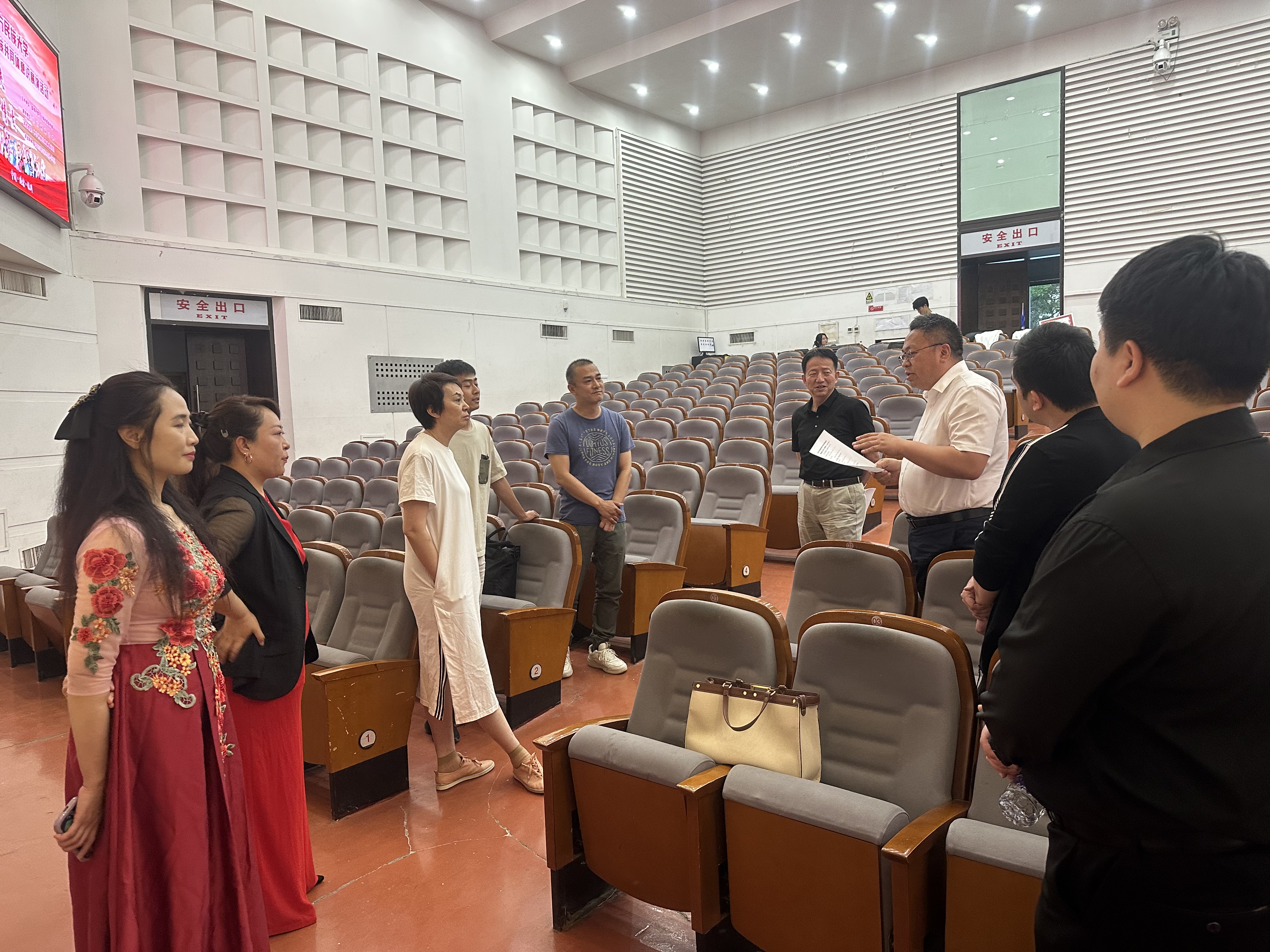 图片3.jpg 图片3.jpg