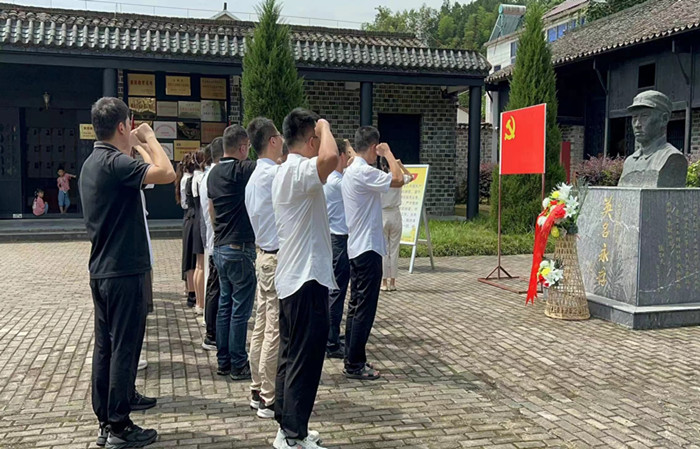 2_副本.jpg 2_副本.jpg