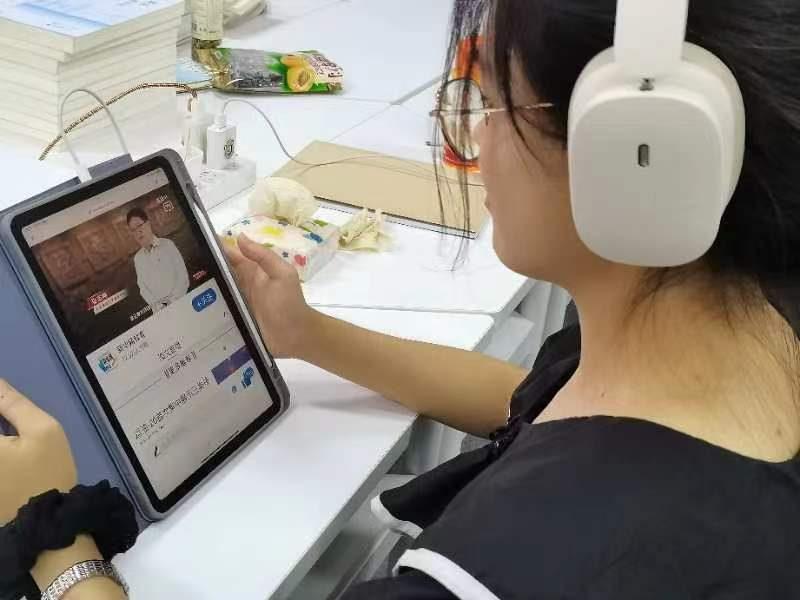 图片4.png 图片4.png