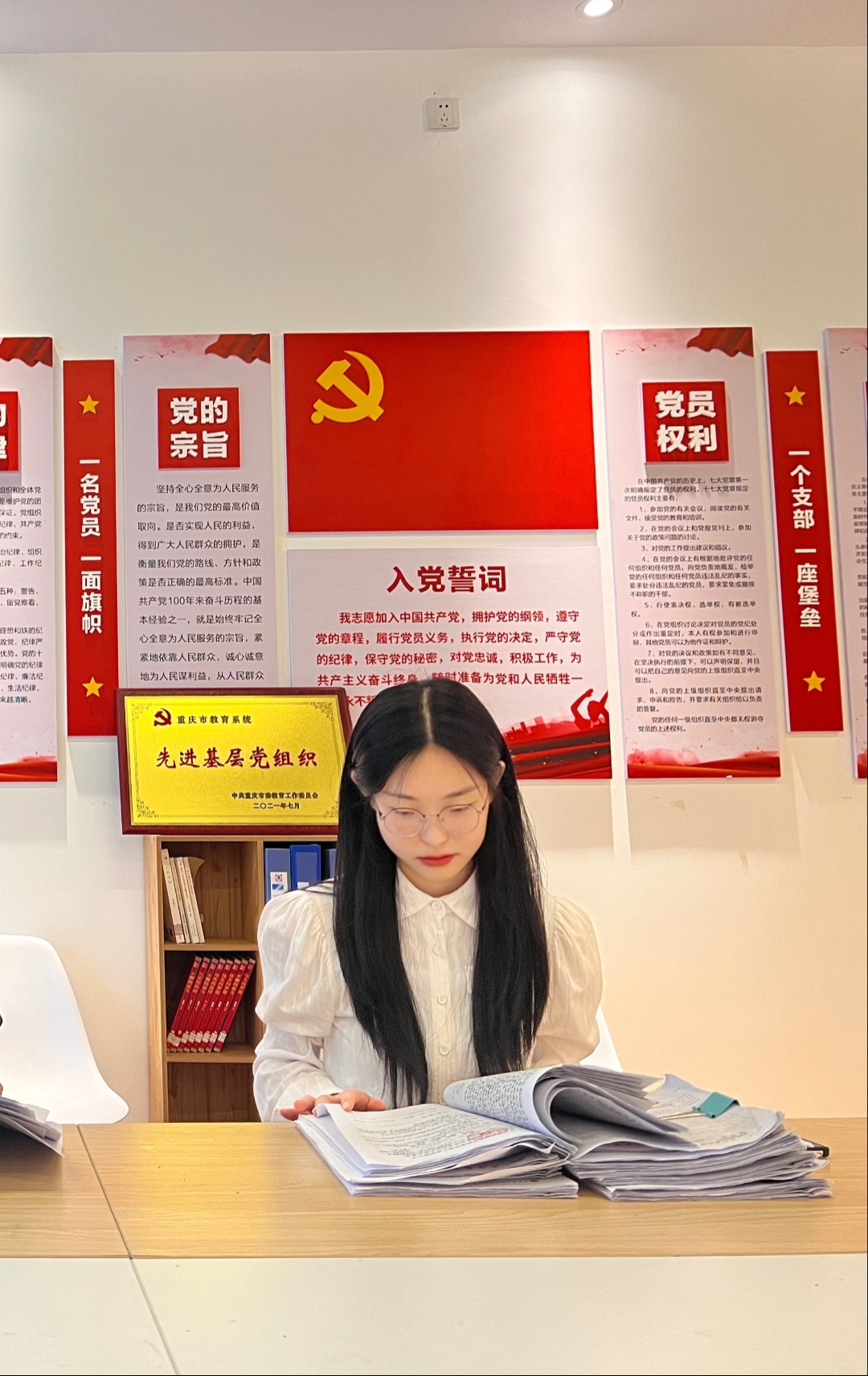 图片一.jpg 图片一.jpg