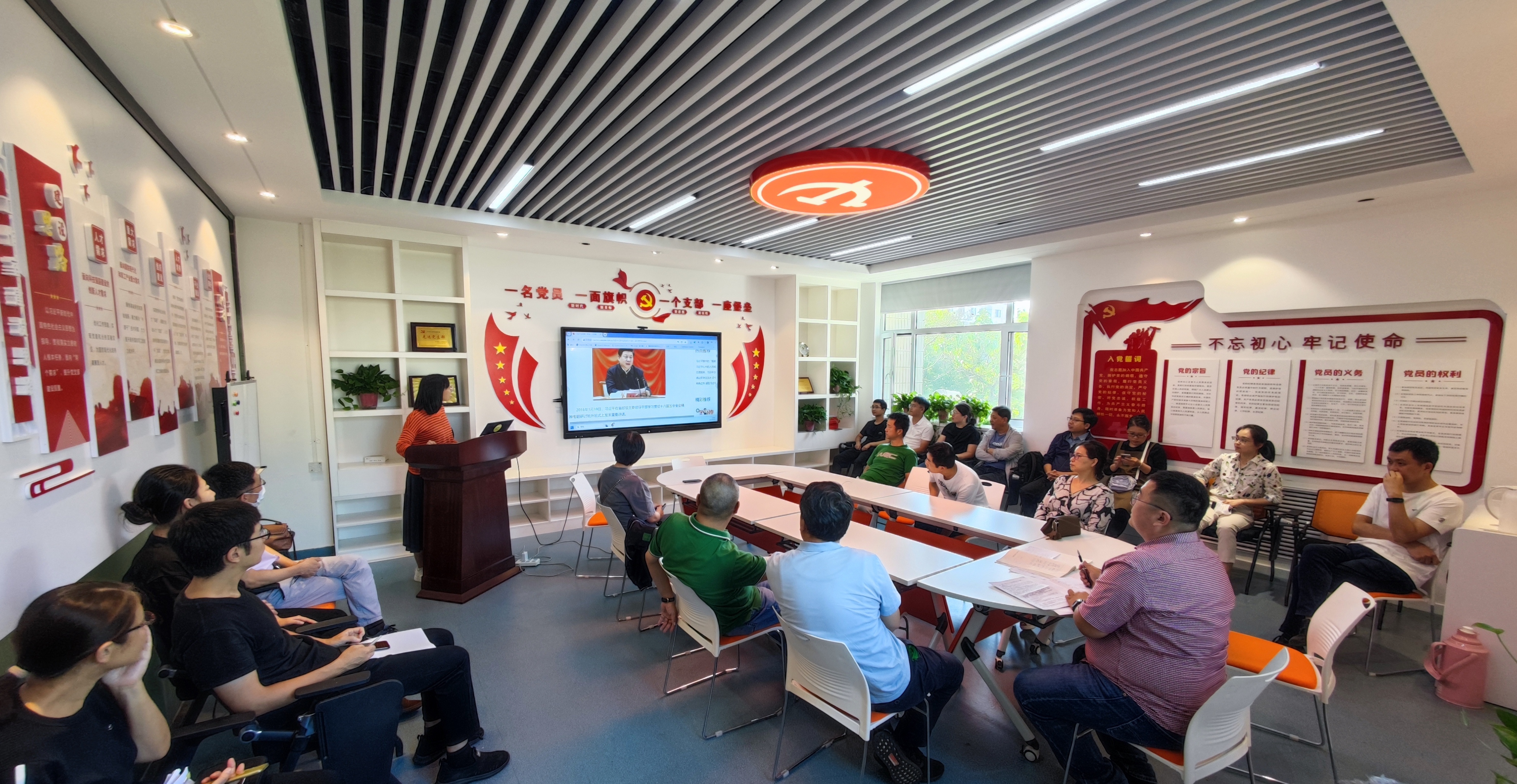 创新理论.jpg 创新理论.jpg