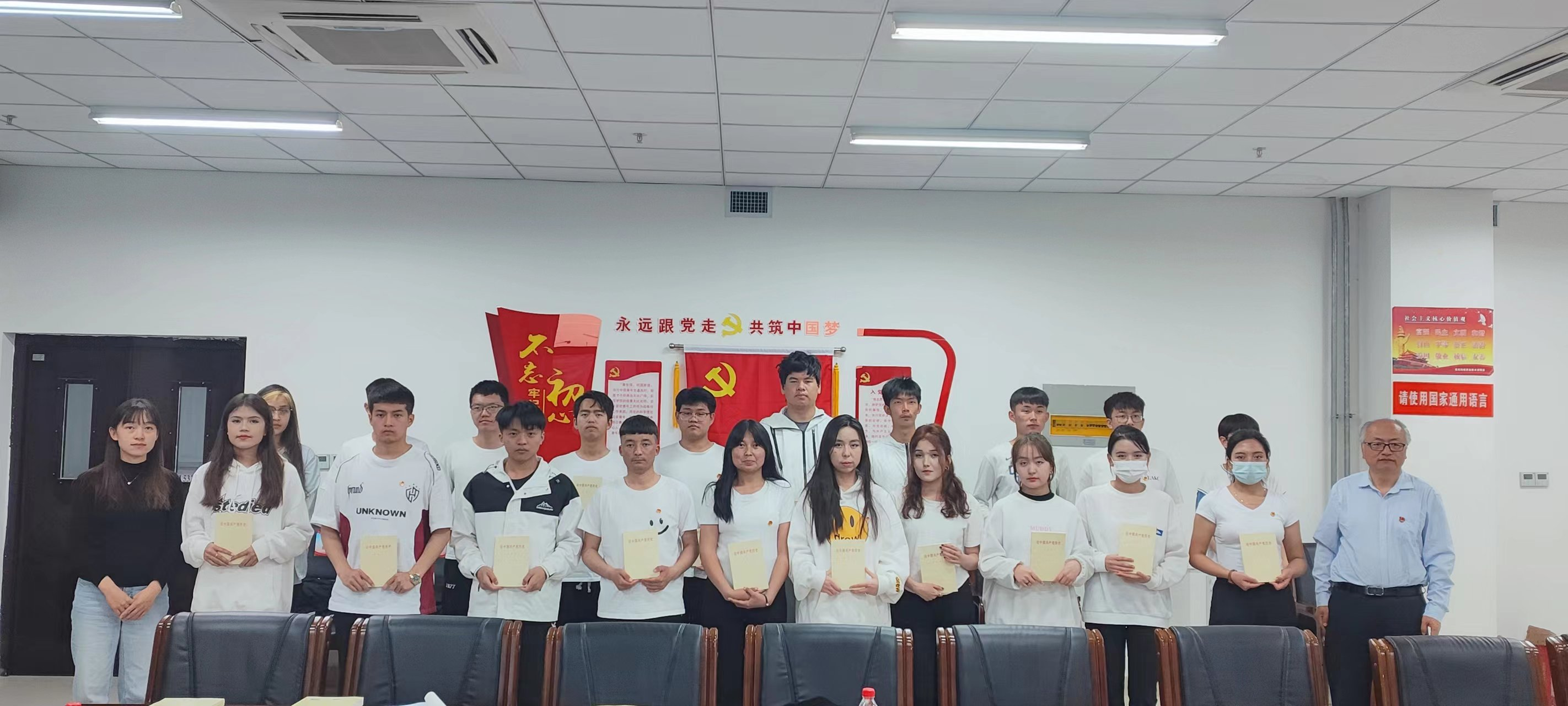 图片12.png 图片12.png