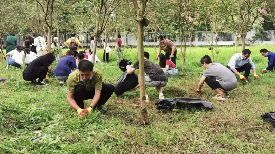 西南石油大学学生工作部（处）党支部立足“四学”，推动主题教育入耳入脑入心入行