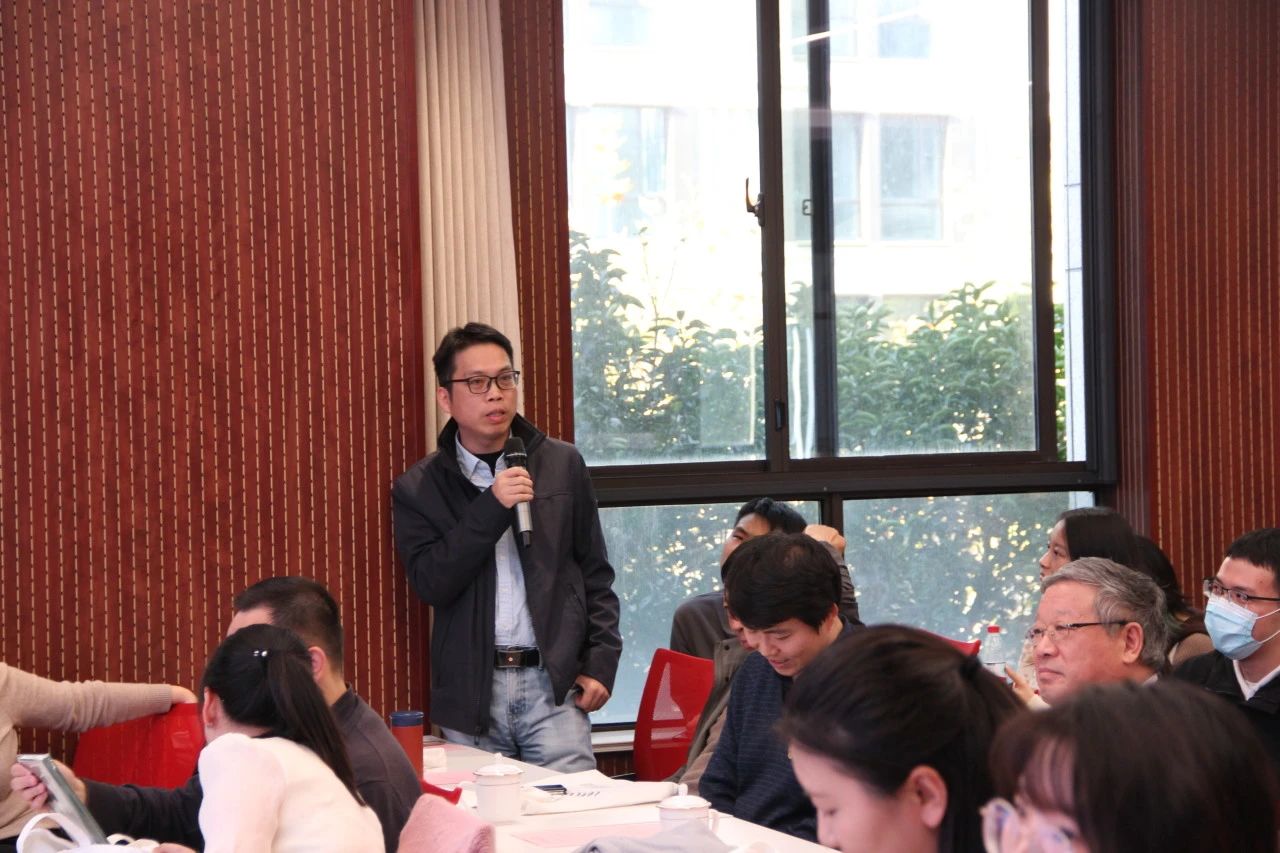 任国栋教授发表讲话.jpg