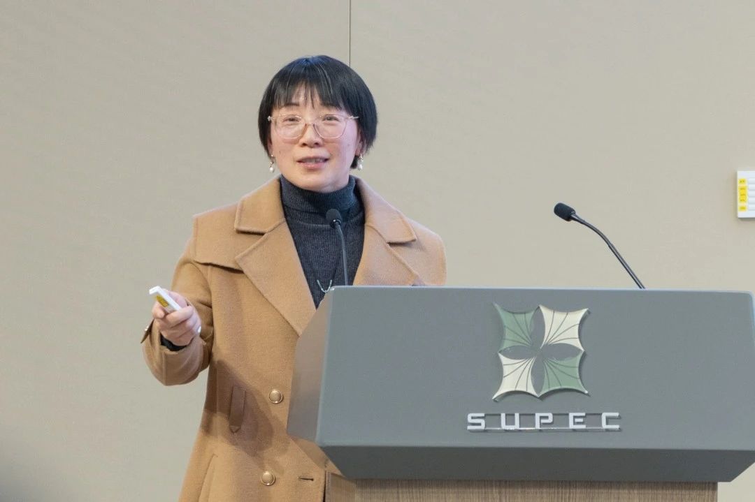 02.jpg