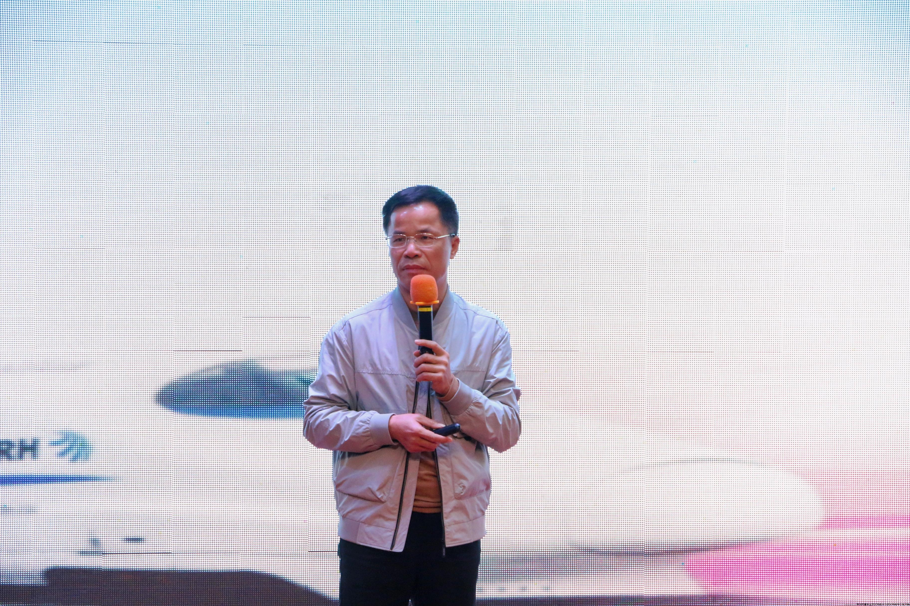 书记特写.jpg