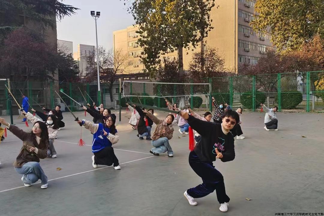 01.jpg
