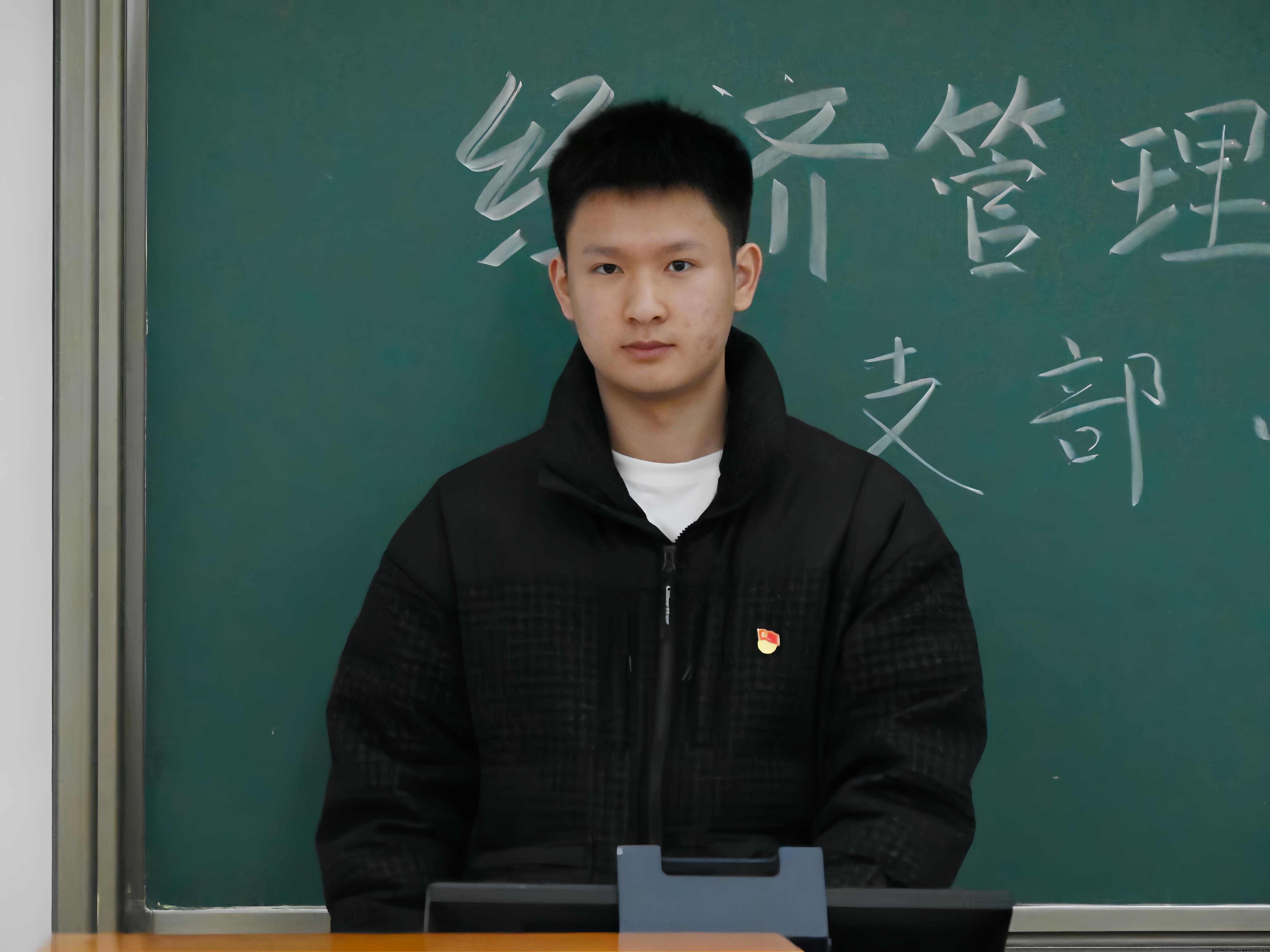 主持人.JPG