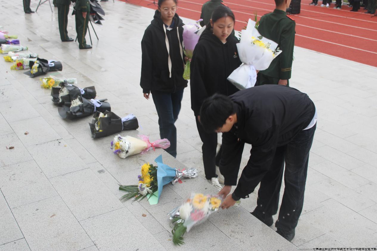 92854504-9566-49e8-87b2-4cdf4660c661.jpg 92854504-9566-49e8-87b2-4cdf4660c661.jpg