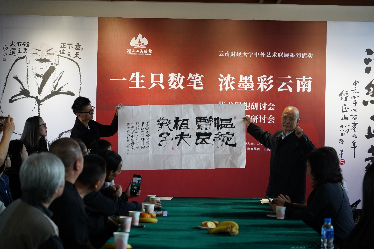 b7c417a194d565946a58cffb0a06d4df.png b7c417a194d565946a58cffb0a06d4df.png