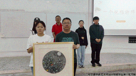 60122FD320AF029690D74CBD928_6A9A19E0_163DF.gif