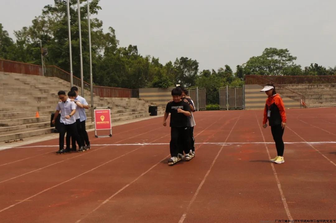 图片4.jpg 图片4.jpg