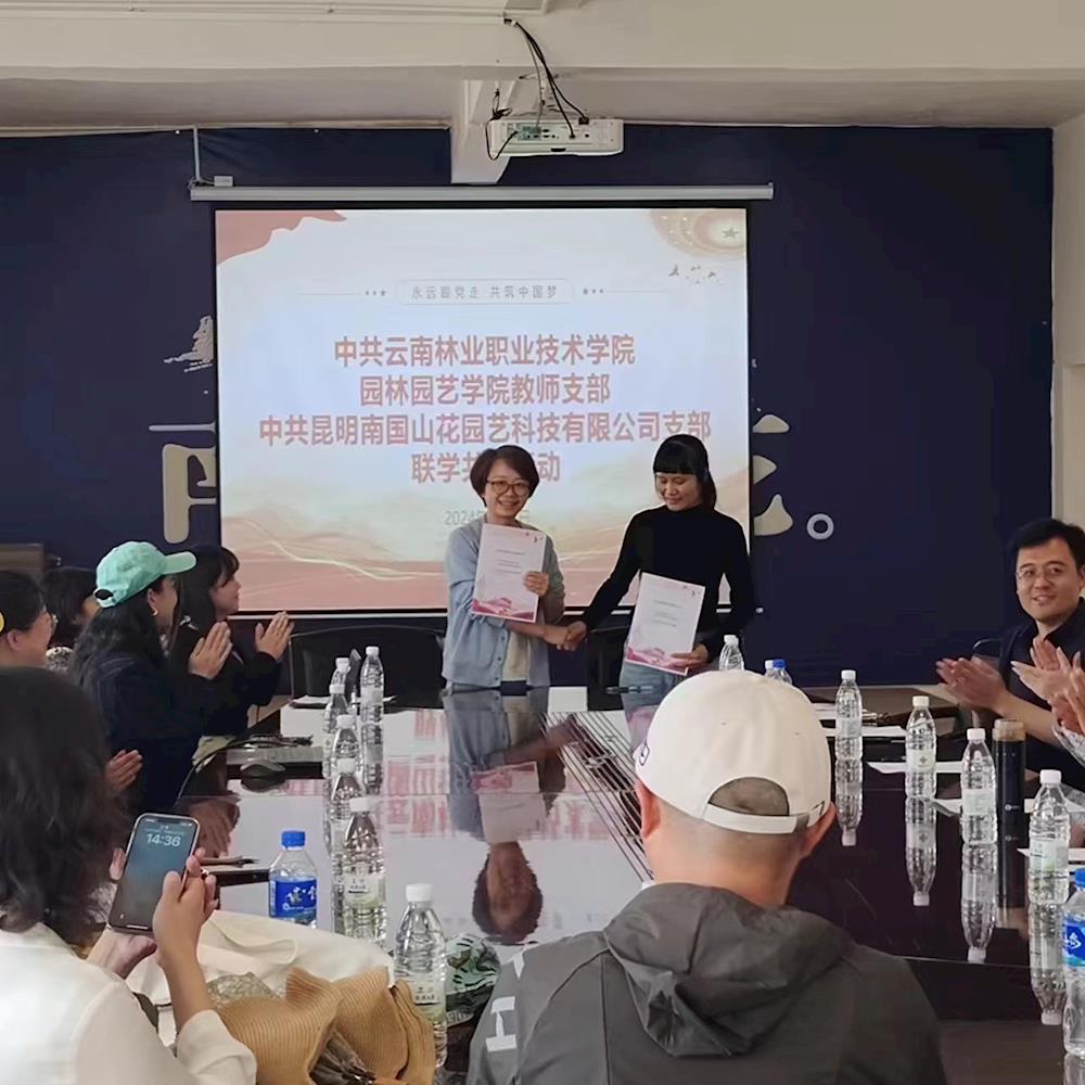 7573b02bc9d84f47a1a5a1c32fc41f7a.jpg 7573b02bc9d84f47a1a5a1c32fc41f7a.jpg