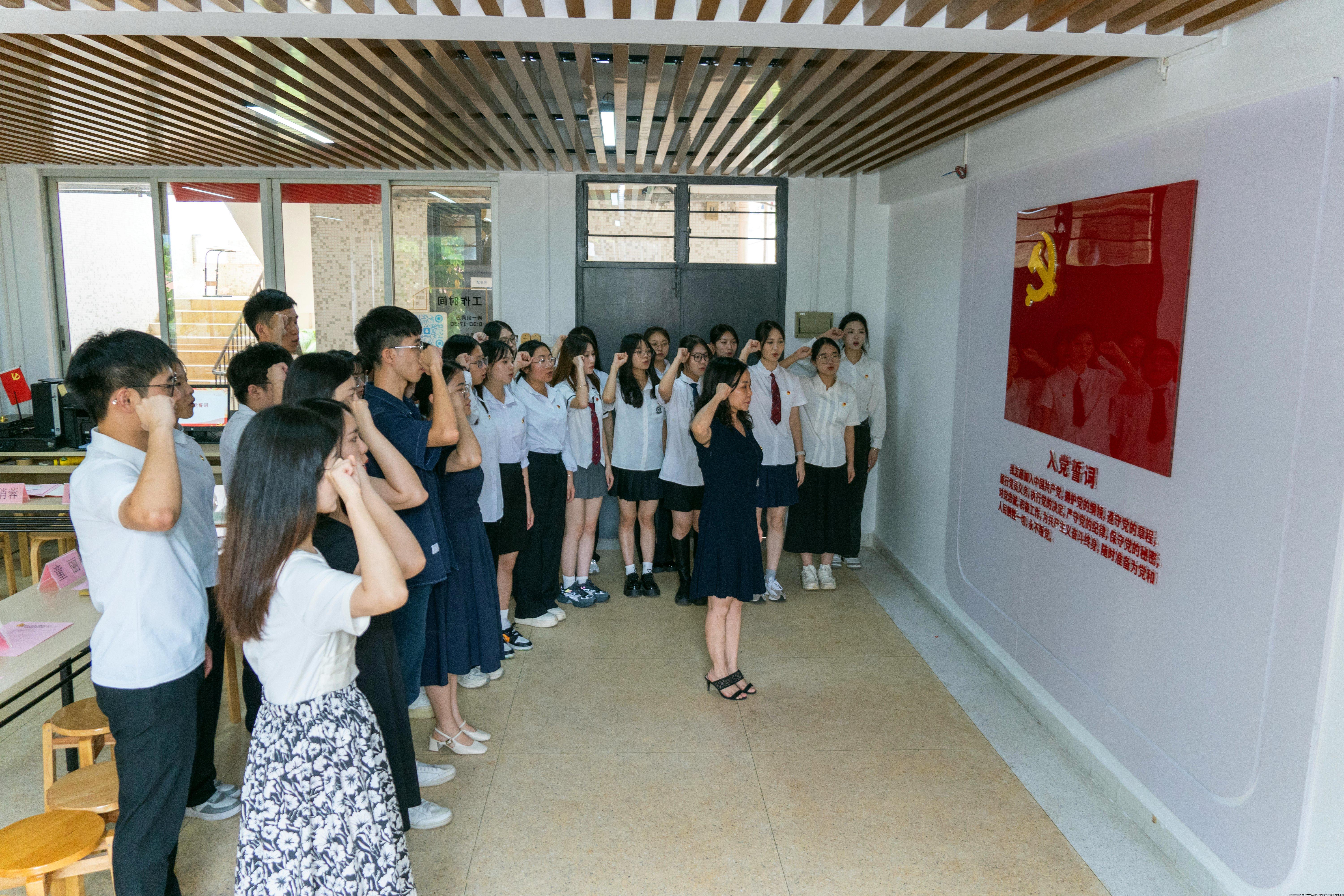 微信图片_20240701180914_副本.jpg