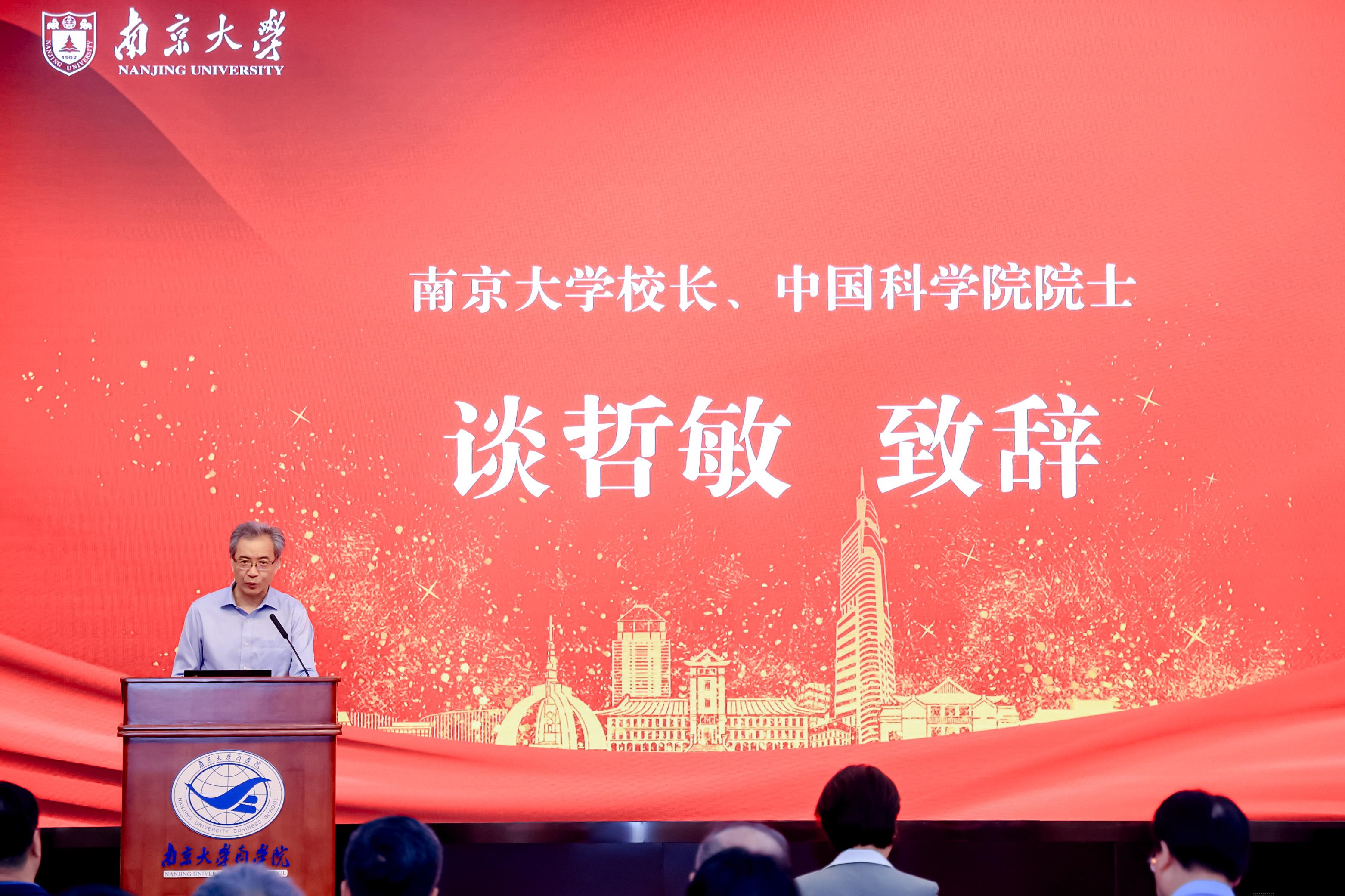 现场图片2.JPG