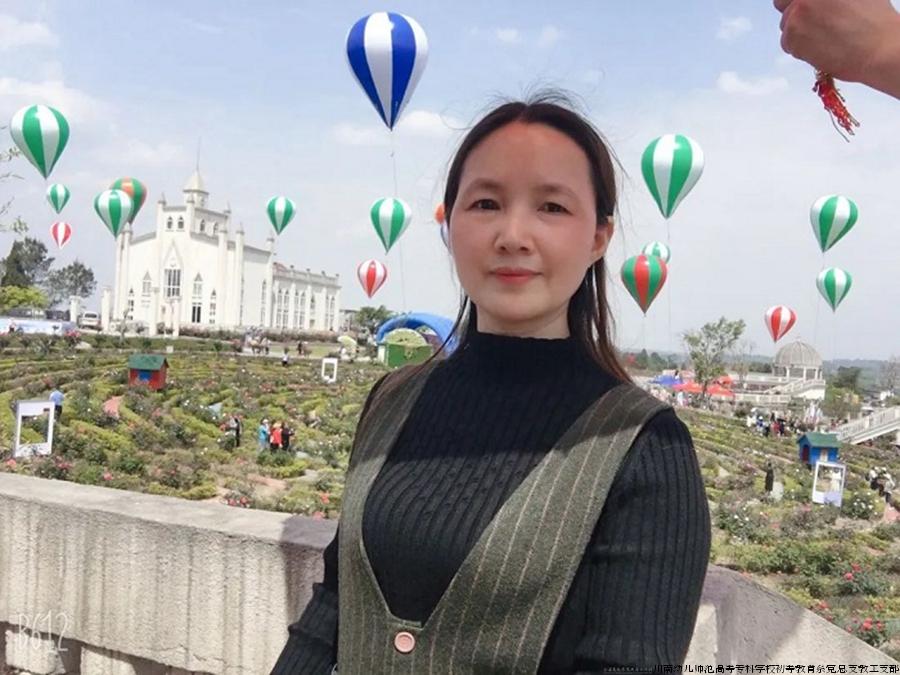 梁俊2.jpg