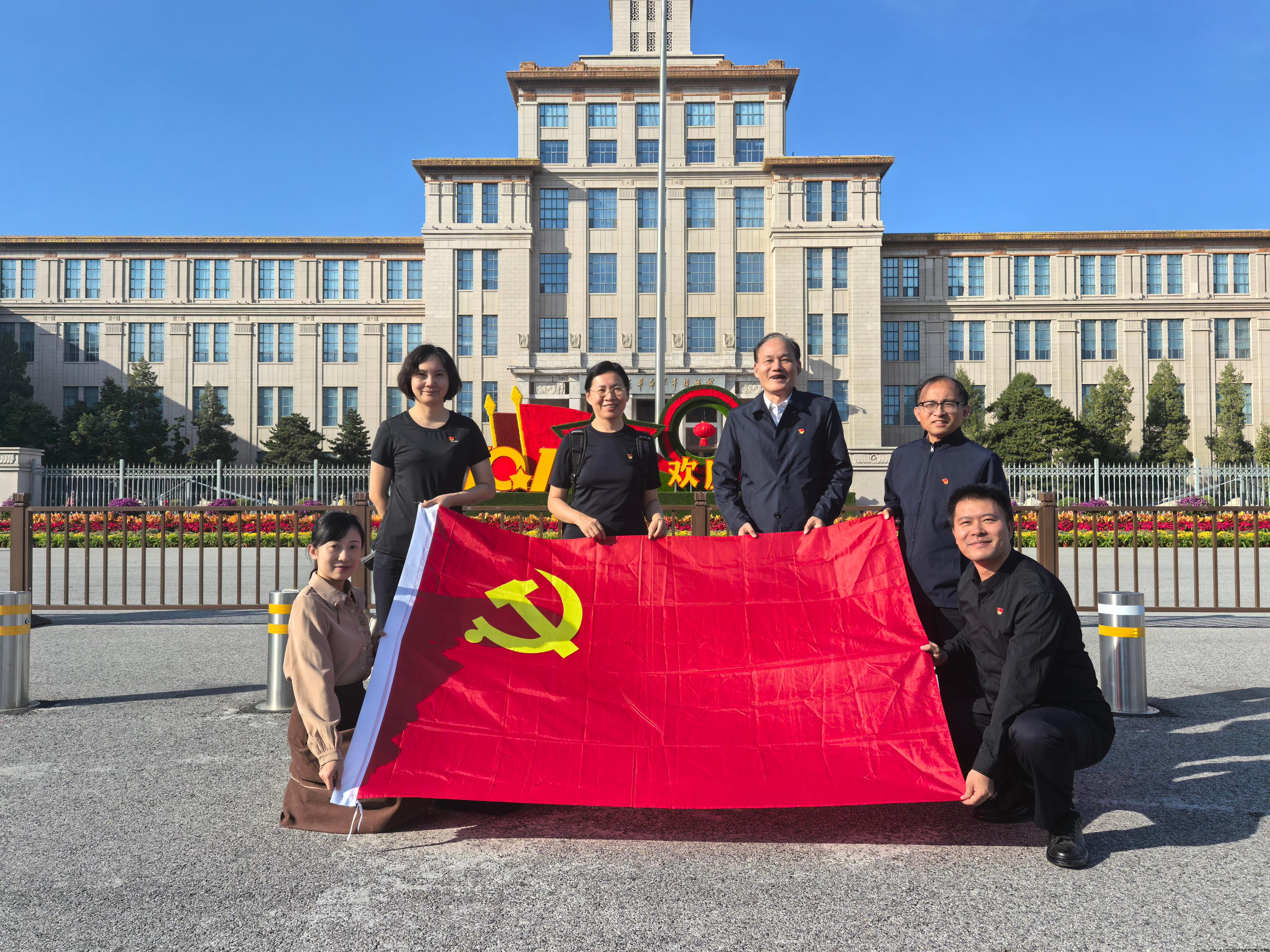 d74cfa537acaed37a09f2a144024837.jpg d74cfa537acaed37a09f2a144024837.jpg