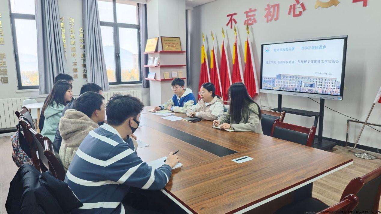 F4691F28F3660F095755712CDDE_0B1589D5_21226.jpg F4691F28F3660F095755712CDDE_0B1589D5_21226.jpg