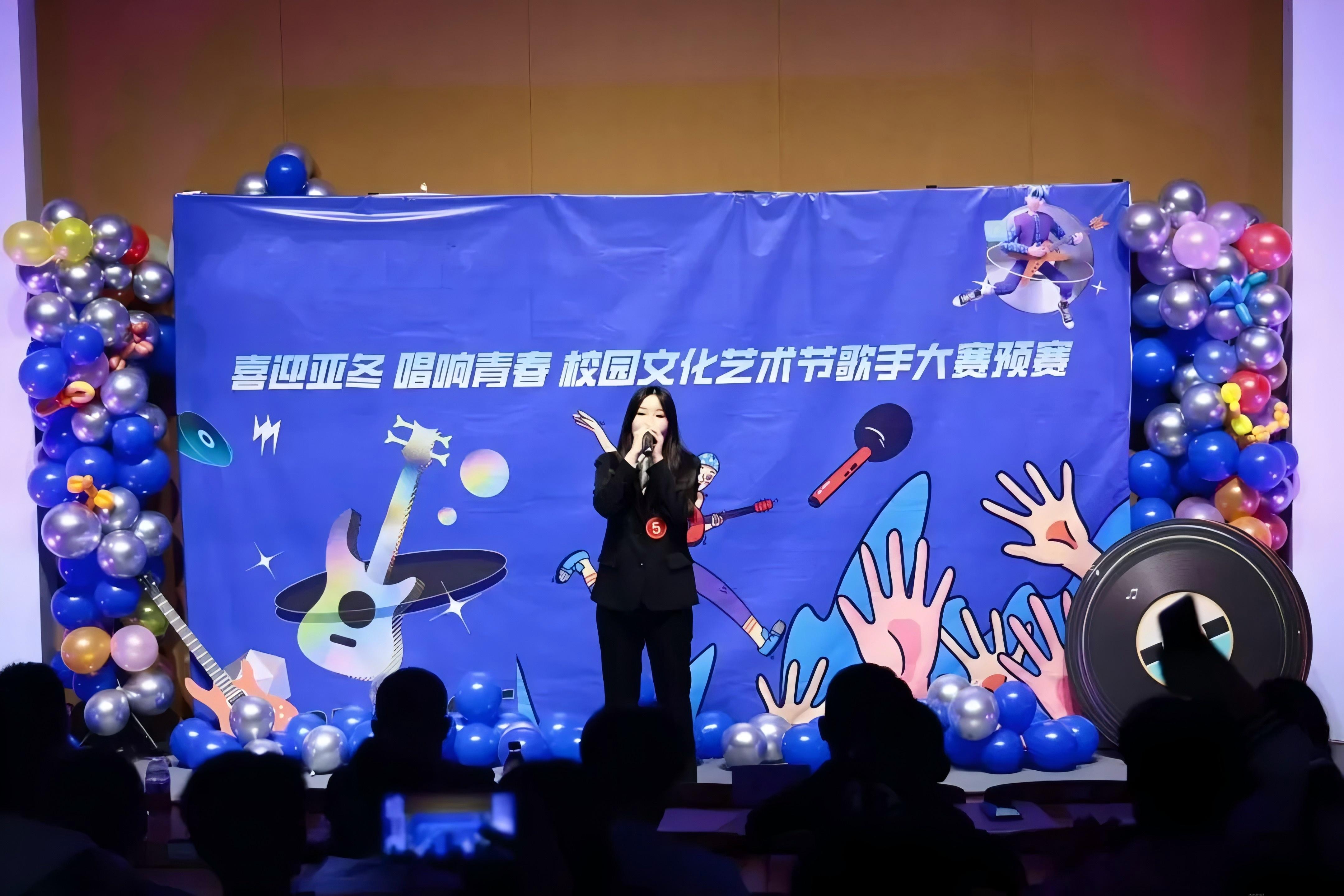 5号选手：2301301 张赫.jpg