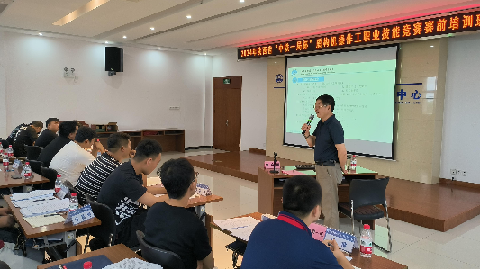 传道授业谱匠心 校企合作强技能 ——盾构技能大师工作室完成“中铁一局杯”盾构操作工职业技能竞赛赛前培训